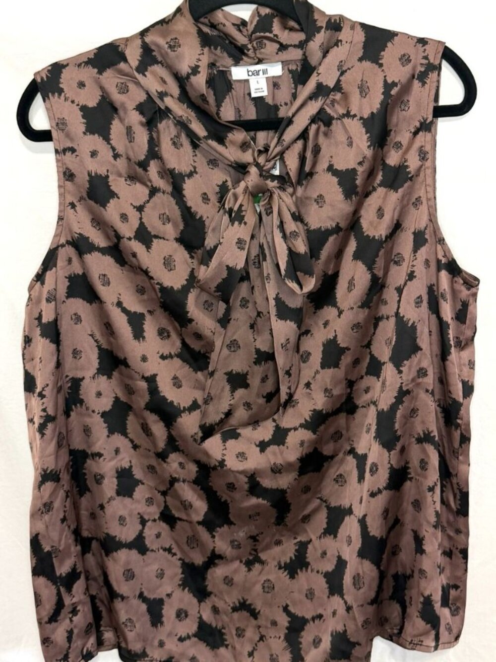 Bar III Floral Tie Neck Sleeveless Dressy Blouse Top Size Large Black Copper